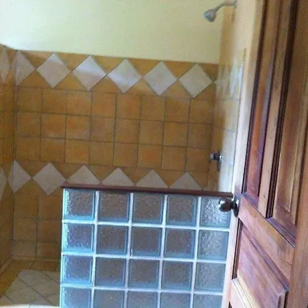 Cabinas Cigalou Tamarindo
